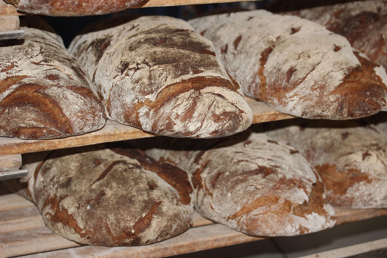 entdecken sie alles über hefegebäck: rezepte, tipps zur zubereitung und raffinierte backtechniken für das perfekte, luftige brot zu hause.