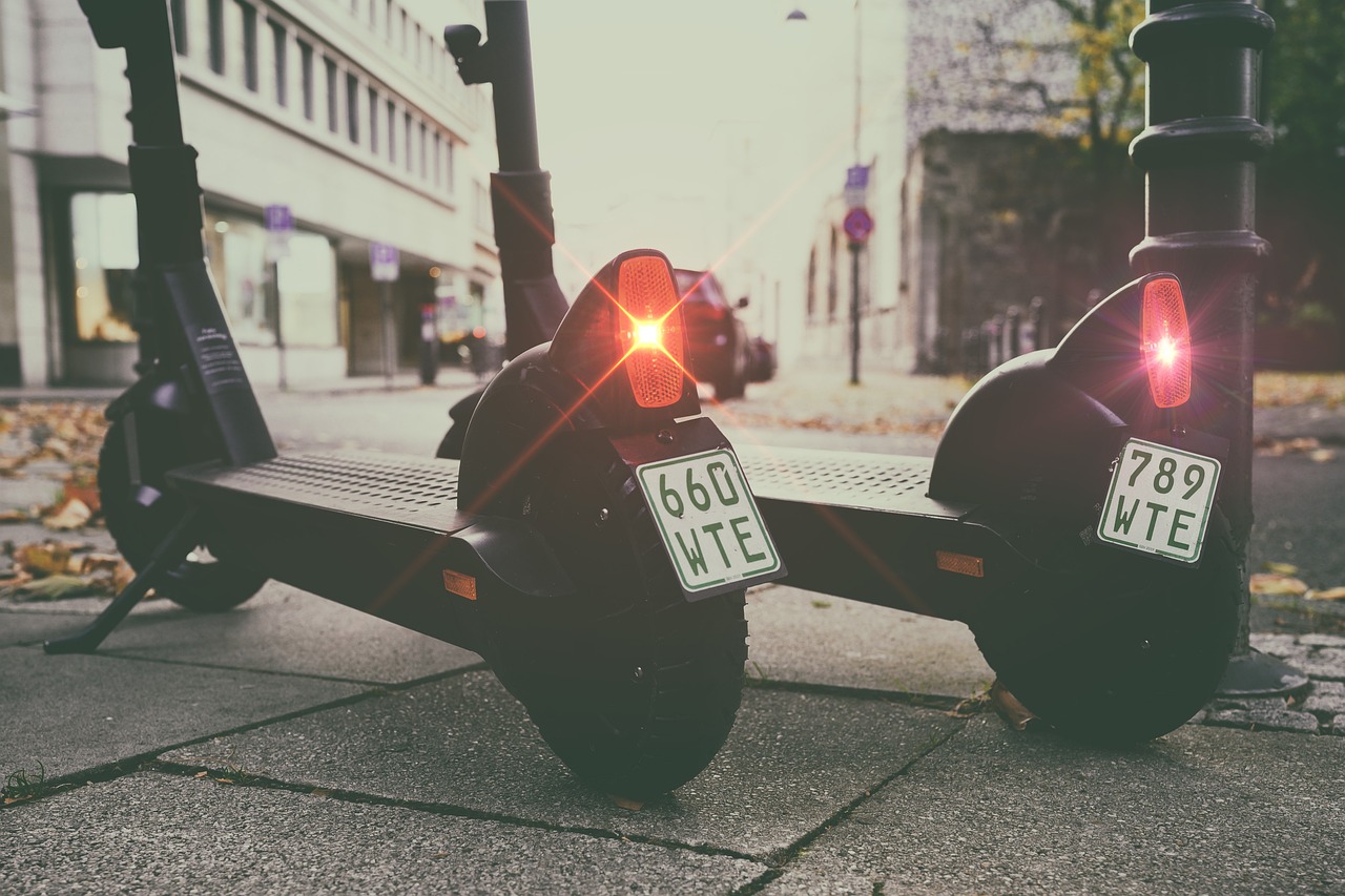 entdecken sie die zukunft der mobilität mit e-mobility: neueste trends, innovative technologien und nachhaltige lösungen rund um elektromobilität für umweltbewusstes fahren und modernes leben.