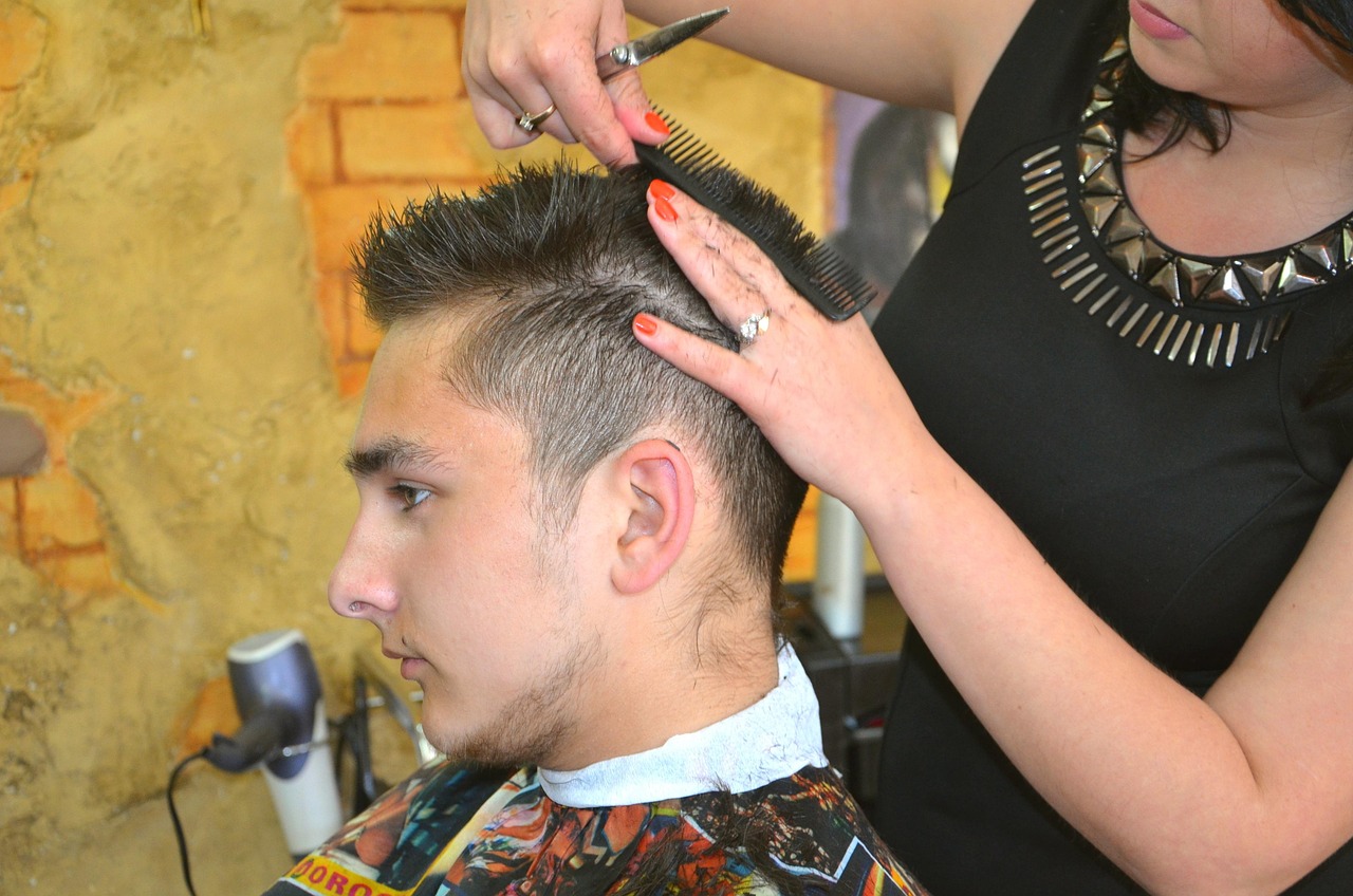 entdecken sie die neuesten styling-trends und tipps für ein perfektes aussehen. inspirationen, anleitungen und produktempfehlungen für ihren individuellen stil.